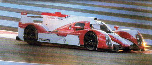 Toyota    LMP1  -