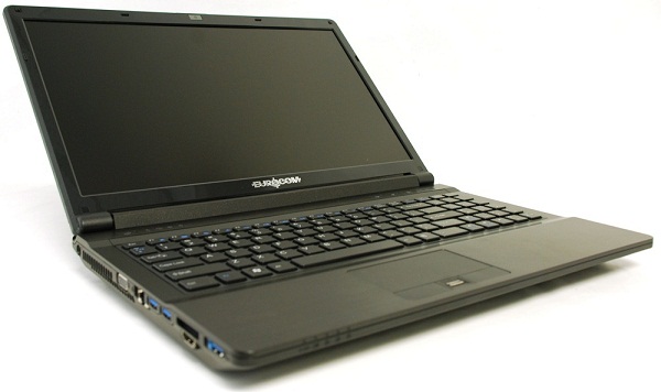 Eurocom Fox 4.0:  15,6"    HDD